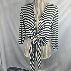 Comfy U.S.A. Black & White Striped 3/4 Sleeve Tie Front Hem Shrug Size Medium